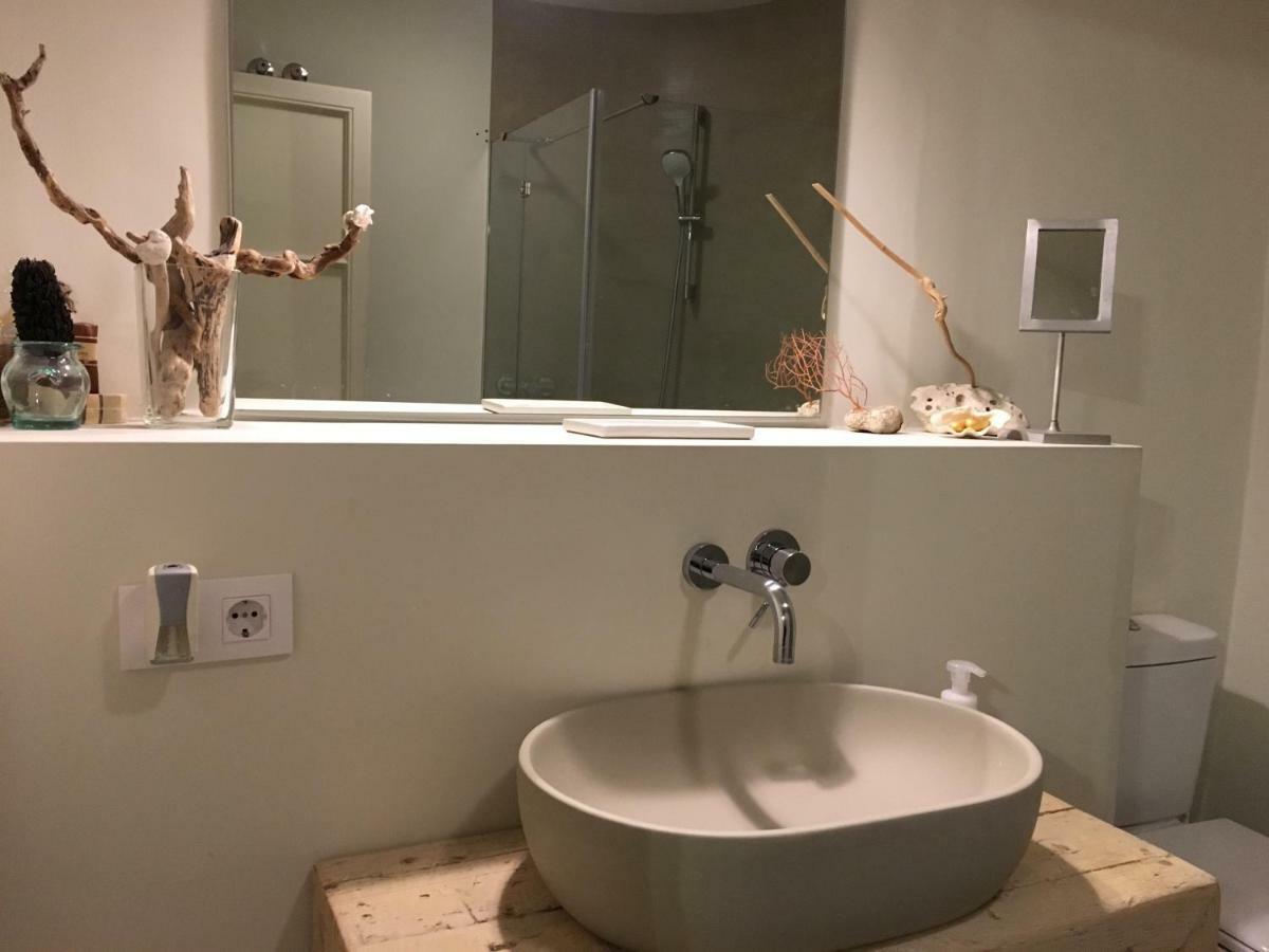 Pricosa Apart For Cyclists & Travellers Girona Esterno foto